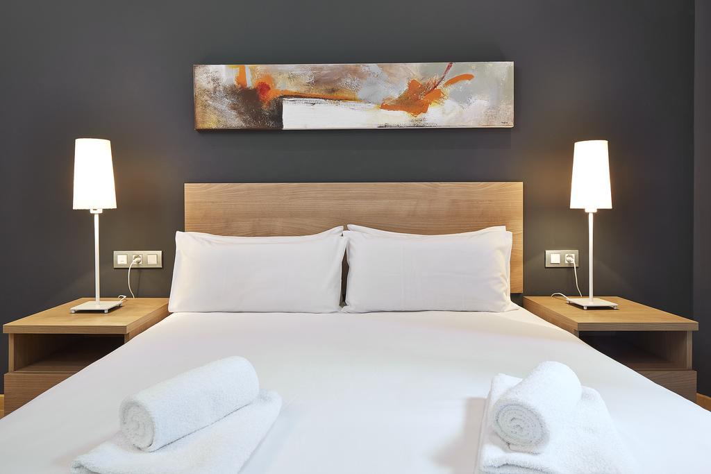 Fewdays Barcelona Apartments Экстерьер фото