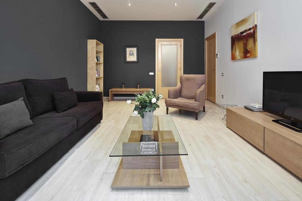 Fewdays Barcelona Apartments Экстерьер фото